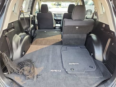 Used 2013 Toyota RAV4 XLE AWD/4WD image 30