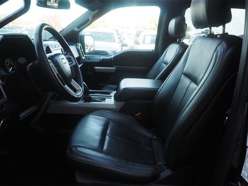 Used 2020 Ford F150 Lariat image 9