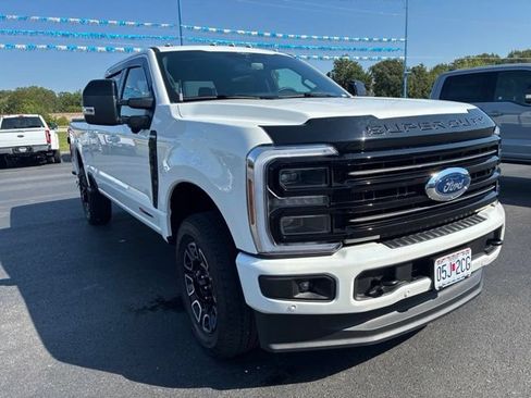 Used 2026 Ford F350 Platinum AWD/4WD image 2