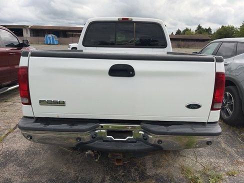 Used 2005 Ford F250 XL image 6