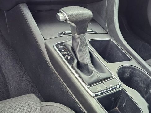 Used 2017 Kia Optima LX image 19