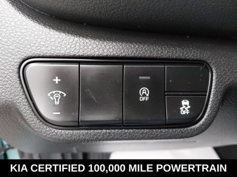 Certified 2024 Kia Seltos EX FWD image 19