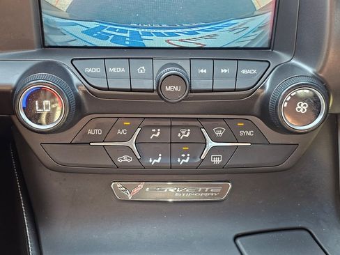 Used 2019 Chevrolet Corvette Stingray Coupe w/ Carbon Flash Badge Package image 14