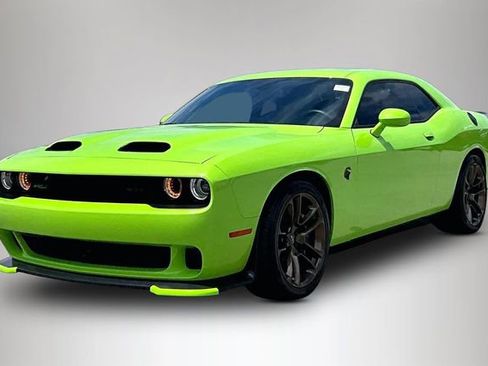 Used 2023 Dodge Challenger SRT Hellcat RWD image 2