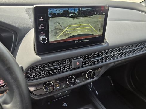 Certified 2026 Honda HR-V Sport image 21
