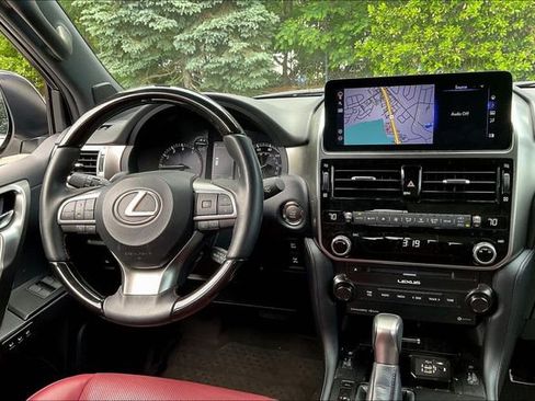 Used 2023 Lexus GX 460 Premium w/ Premium Package AWD/4WD image 8