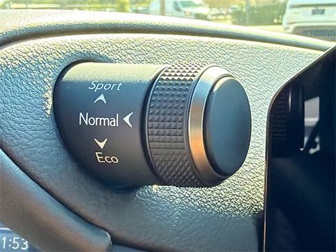 New 2025 Lexus ES 350 w/ Premium Package image 30