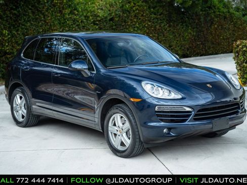 Used 2014 Porsche Cayenne Diesel image 1