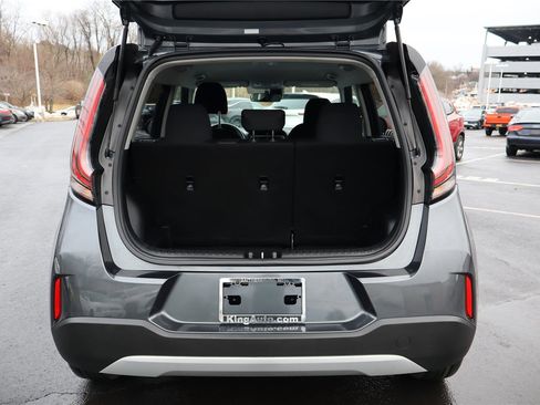 Certified 2023 Kia Soul LX w/ LX Technology Package image 5