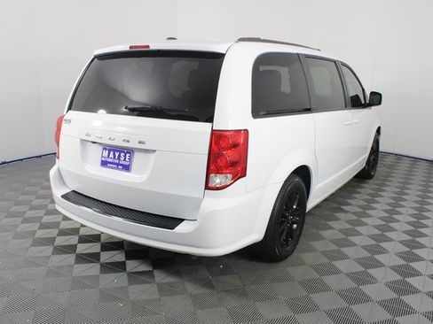 Used 2020 Dodge Grand Caravan SE image 21