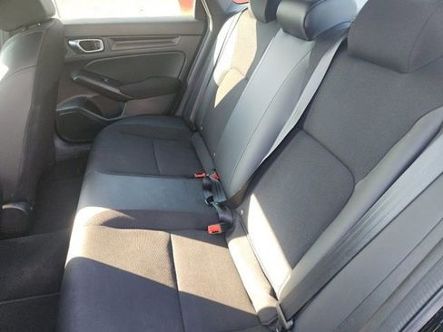 Used 2023 Honda Civic Sport image 9