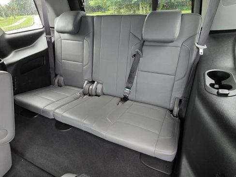 Used 2020 Chevrolet Tahoe LT RWD image 14