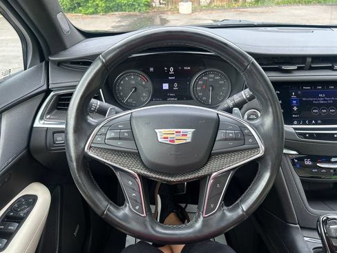 Used 2020 Cadillac XT5 Sportv AWD/4WD image 22