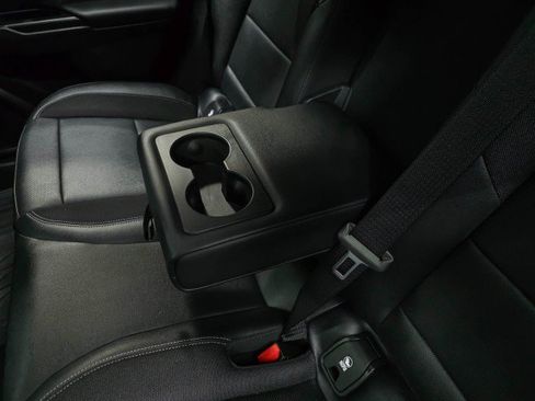Used 2024 Chevrolet Equinox EV LT FWD image 18