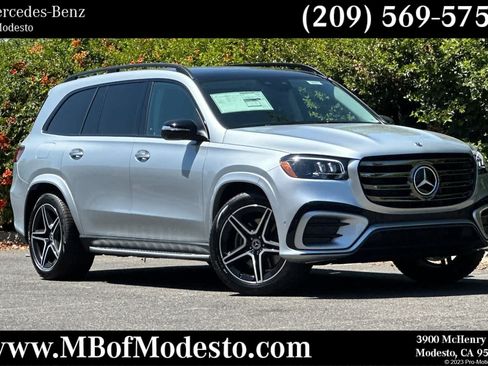 New 2026 Mercedes-Benz GLS 450 4MATIC image 1