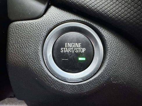 Certified 2022 Chevrolet Equinox RS w/ RS Leather Package image 34