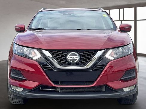 Used 2020 Nissan Rogue Sport SV w/ All-Weather Package AWD/4WD image 2