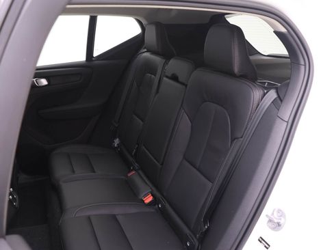 New 2025 Volvo XC40 B5 Ultra w/ Protection Package Premier image 10