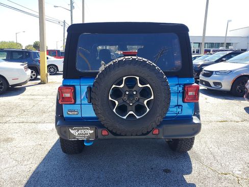 Used 2022 Jeep Wrangler Unlimited Rubicon 4xe w/ Safety Group image 5