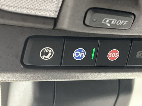 Used 2020 GMC Sierra 2500 Denali w/ Denali Ultimate Package image 30