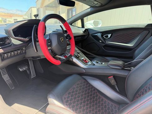 Used 2019 Lamborghini Huracan LP 580-2 RWD image 14