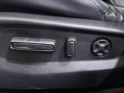 Used 2018 Honda CR-V EX-L image 27
