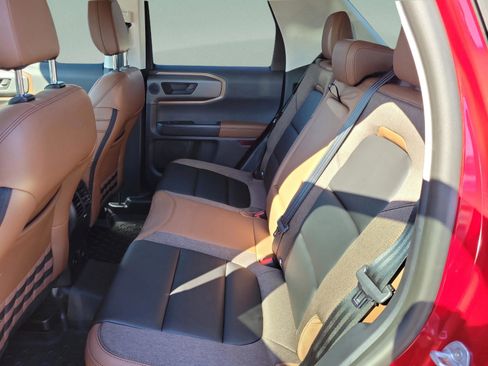 New 2025 Ford Bronco Sport Outer Banks w/ Sasquatch Outer Banks Package image 9