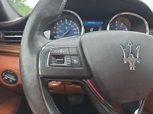 Used 2017 Maserati Quattroporte S GranLusso Q4 AWD/4WD image 21