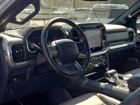 Used 2025 Ford F150 Lariat w/ Equipment Group 501A Mid AWD/4WD image 10