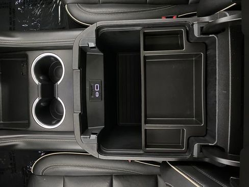 Certified 2021 Chevrolet Tahoe Premier w/ Premium Package image 27