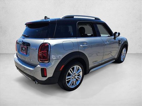 Used 2023 MINI Cooper Countryman S FWD image 5