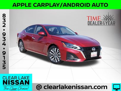 Used 2023 Nissan Altima 2.5 SV w/ SV Premium Package