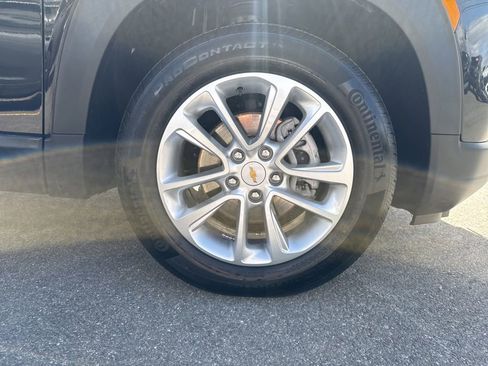 Used 2024 Chevrolet TrailBlazer LS w/ LS Convenience Package FWD image 13