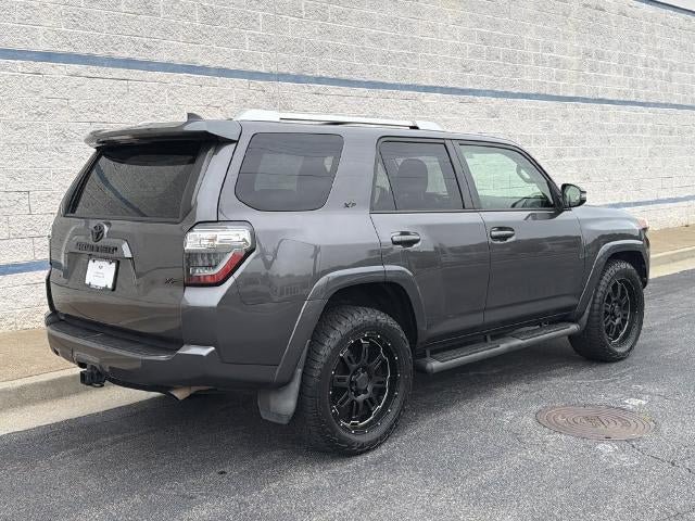 Used 2018 Toyota 4Runner SR5 Premium RWD image 6