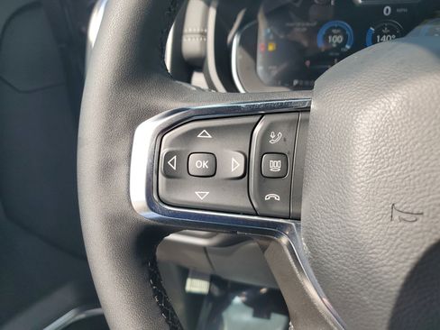 Used 2026 RAM 2500 Laramie AWD/4WD image 21
