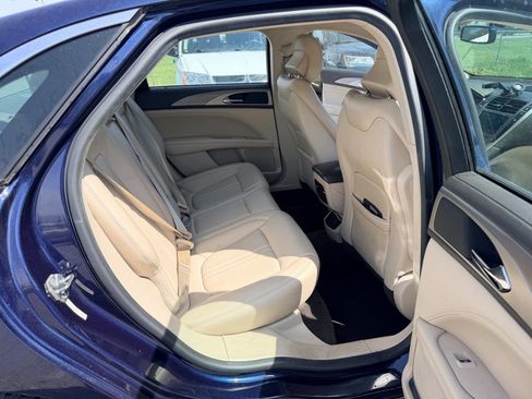 Used 2017 Lincoln MKZ Premiere image 26