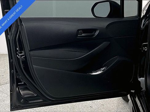 Used 2023 Toyota Corolla LE image 23