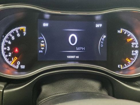 Used 2018 Jeep Grand Cherokee Limited image 23