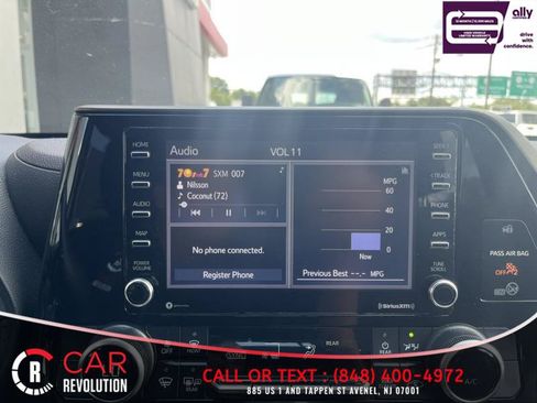 Used 2021 Toyota Highlander L FWD image 14