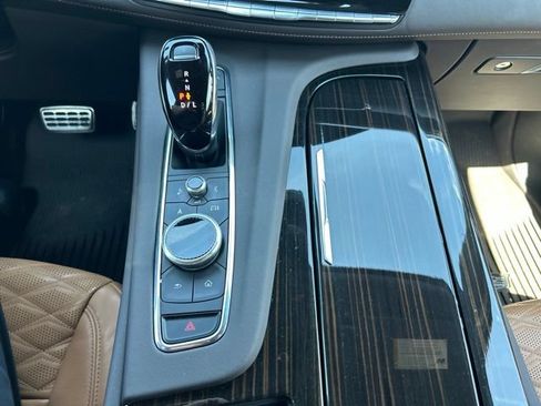 Certified 2024 Cadillac Escalade Sport w/ Touring Package AWD/4WD image 19