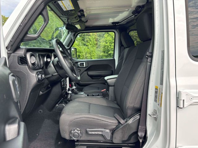 Used 2021 Jeep Wrangler Unlimited Sport AWD/4WD image 4