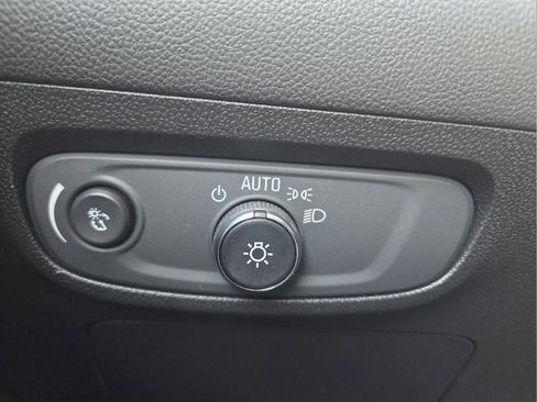 Used 2026 Buick Encore GX Avenir w/ Avenir Technology Package image 64