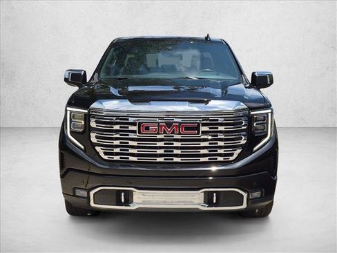 Used 2024 GMC Sierra 1500 Denali AWD/4WD image 2