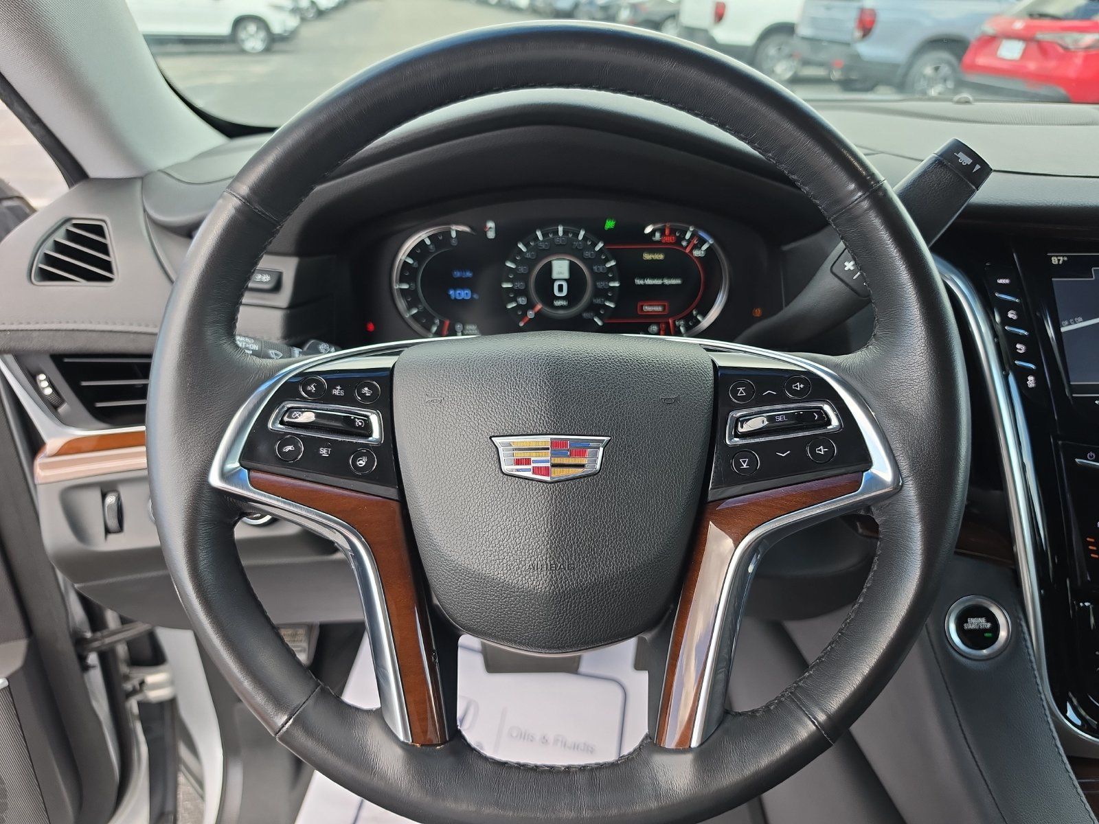 Used 2020 Cadillac Escalade Luxury w/ LPO, Radiant Package AWD/4WD image 25