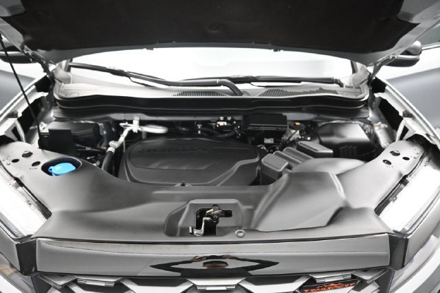 Certified 2025 Honda Ridgeline TrailSport image 35
