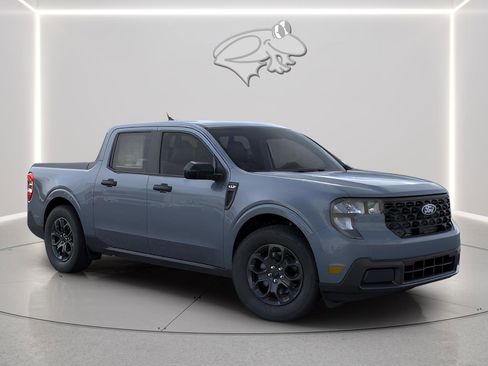 New 2026 Ford Maverick XLT w/ XLT Luxury Package AWD/4WD image 7