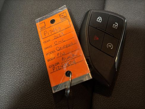 Used 2023 GMC Canyon Elevation w/ Elevation Premium Package image 39