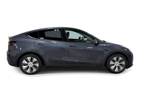 Certified 2023 Tesla Model Y Long Range AWD/4WD image 13
