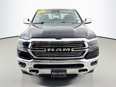Used 2022 RAM 1500 Laramie AWD/4WD image 2