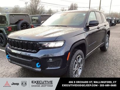 New 2024 Jeep Grand Cherokee Trailhawk w/ Advanced Protech Group II